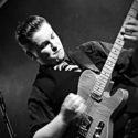 Sömmerda / MR. TWIST mit lauten Gitarren im Piano